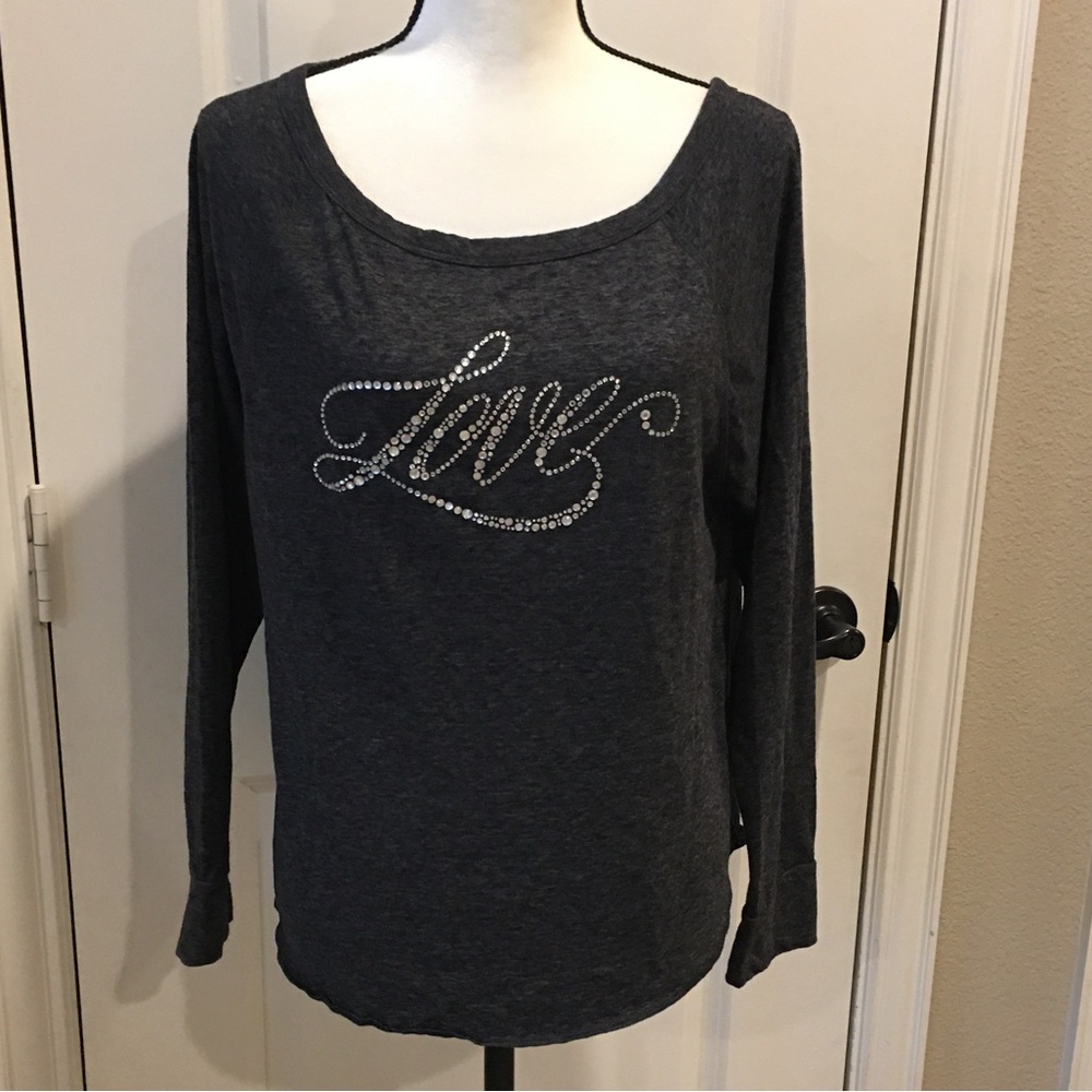 “VICTORIA’S SECRET” LONG SLEEVE RHINESTONE EMBELLISHED TOP – MEDIUM